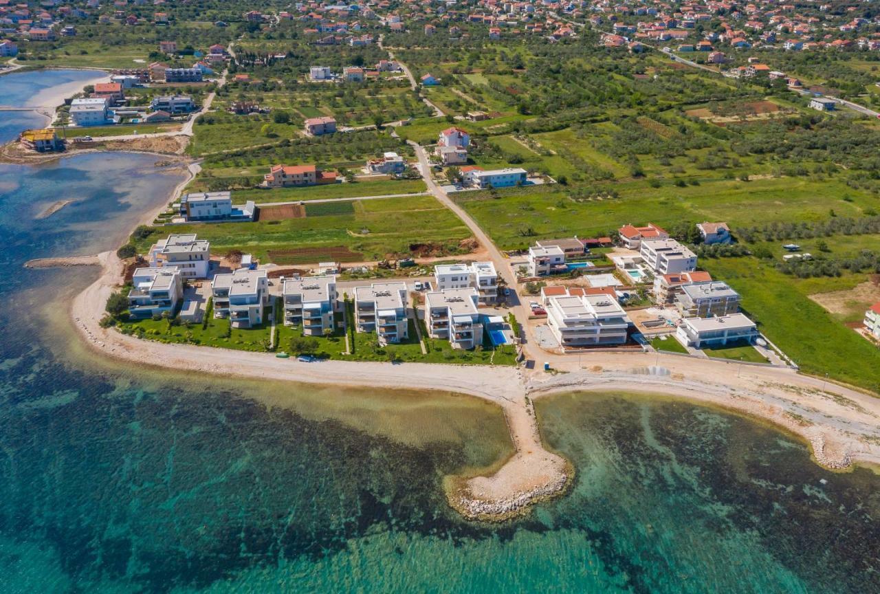 Luxury Design Beach Front Apartment Sukosan Ngoại thất bức ảnh